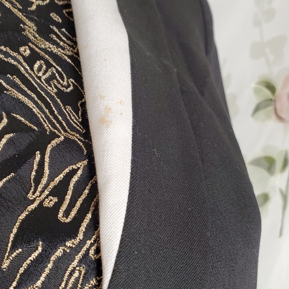 Express suit, used in perfect condition. Size 4 - Picture 5 of 12